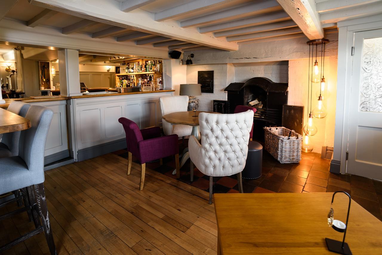The Wheatsheaf Inn Onneley Buitenkant foto