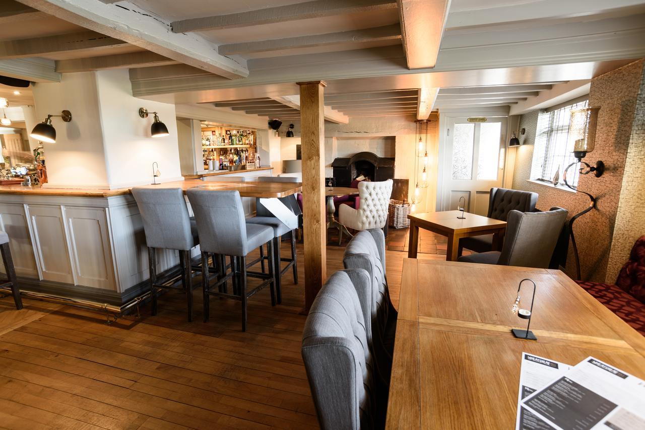 The Wheatsheaf Inn Onneley Buitenkant foto